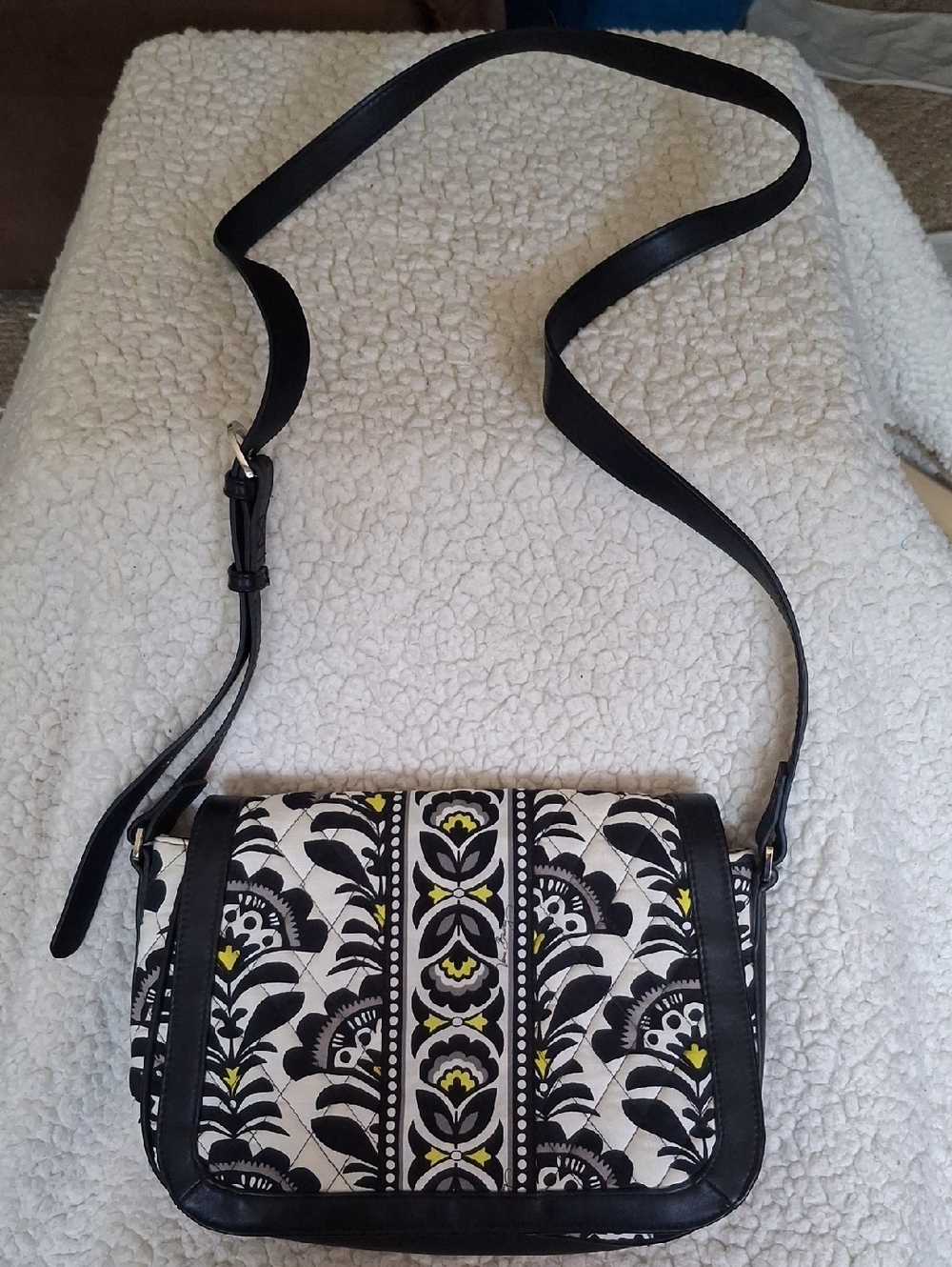 Vera Bradley Black White Floral Crossbody with Yellow Accents